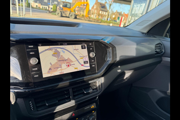 Volkswagen T-Cross 1.0 TSI Life Navi / Clima / LM 17'' / P-sensoren V+A / Stoelverwarming