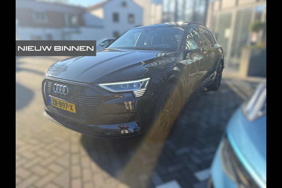 Audi e-tron e-tron 55 quattro advanced 95 kWh S-Line | Panoramadak | RS Seats | Bang & Olufsen | Stoelverwarming | Head-Up Display | 360 Camera | Matrix LED | Luchtvering | Memory Seat | Elektrisch Verstelbare Stoelen | B&O