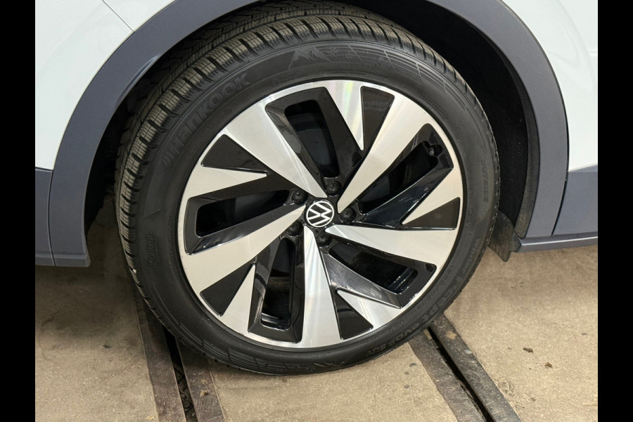 Volkswagen ID.4 First 77 kWh | Navi | Camera | Adaptive Cruise | 1st | Leder / Alcantara | Trekhaak | BTW-Auto | Carplay