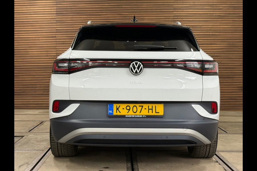Volkswagen ID.4 First 77 kWh | Navi | Camera | Adaptive Cruise | 1st | Leder / Alcantara | Trekhaak | BTW-Auto | Carplay