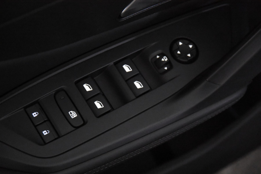 Peugeot 308 Allure 130 *1ste Eigenaar*Leer*Navigatie*360 Camera*