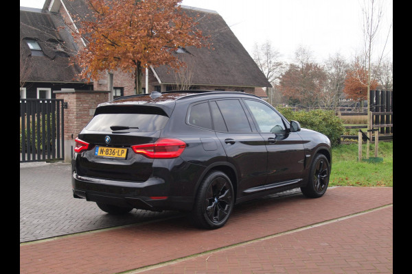 BMW iX3 High Executive 80 kWh | Panoramadak | 360 Camera | Harman Kardon | Head-up Display | Sfeerverlichting |