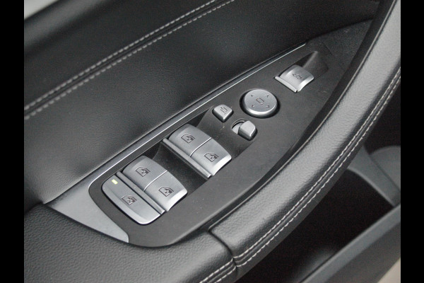 BMW iX3 High Executive 80 kWh | Panoramadak | 360 Camera | Harman Kardon | Head-up Display | Sfeerverlichting |