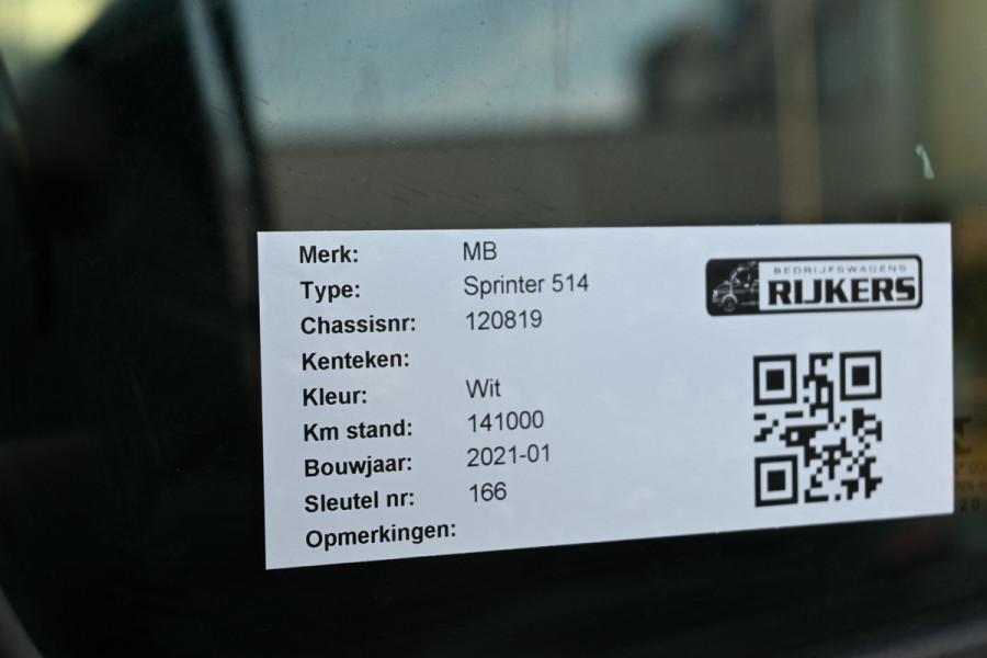 Mercedes-Benz Sprinter 514 CDI L3 Bakwagen met laadklep Airco, MBUX, Geveerde stoel, Stoelverwarming