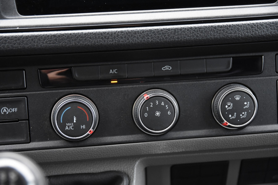 Volkswagen Crafter 30 2.0 TDI L3H3 Laadklep *1ste Eigenaar*Leer*Navigatie*