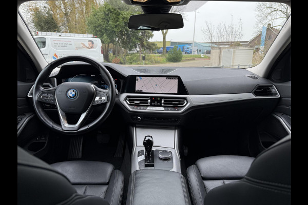 BMW 3 Serie Touring 320e Aut. Hybrid Executive Business | Leder Sport | Trekhaak | BMW Laser |