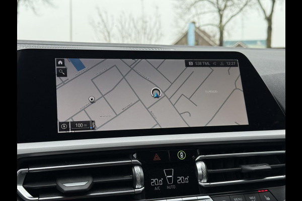 BMW 3 Serie Touring 320e Aut. Hybrid Executive Business | Leder Sport | Trekhaak | BMW Laser |