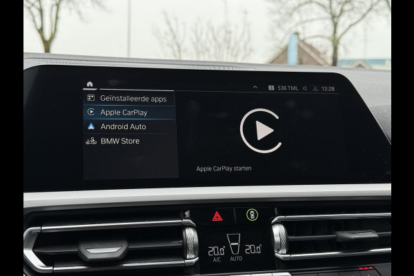 BMW 3 Serie Touring 320e Aut. Hybrid Executive Business | Leder Sport | Trekhaak | BMW Laser |