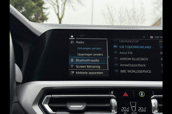 BMW 3 Serie Touring 320e Aut. Hybrid Executive Business | Leder Sport | Trekhaak | BMW Laser |