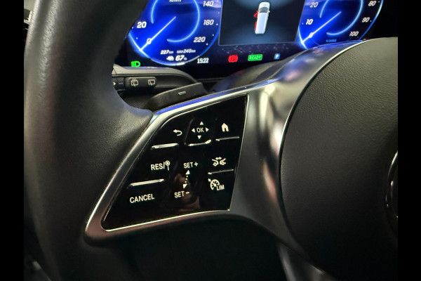 Mercedes-Benz Eqv 300 L2 8-pers AMG Facelift - PANO - Exterieur pakket - 360 - Elec. deuren - Incl. Garantie