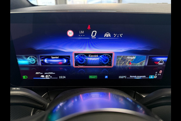 Mercedes-Benz Eqv 300 L2 8-pers AMG Facelift - PANO - Exterieur pakket - 360 - Elec. deuren - Incl. Garantie