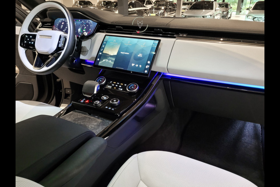 Land Rover Range Rover Sport 3.0 P510e First Edition Light Cloud leder|Forced Carbon|Massage|23"|Trekhaak|BTW