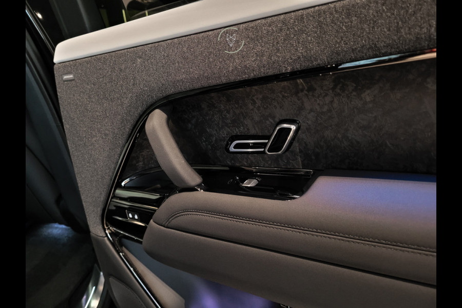 Land Rover Range Rover Sport 3.0 P510e First Edition Light Cloud leder|Forced Carbon|Massage|23"|Trekhaak|BTW