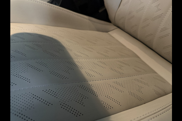 MINI Mini 1.5 Cooper C Favoured M / Leder / Head Up / Pan Dak