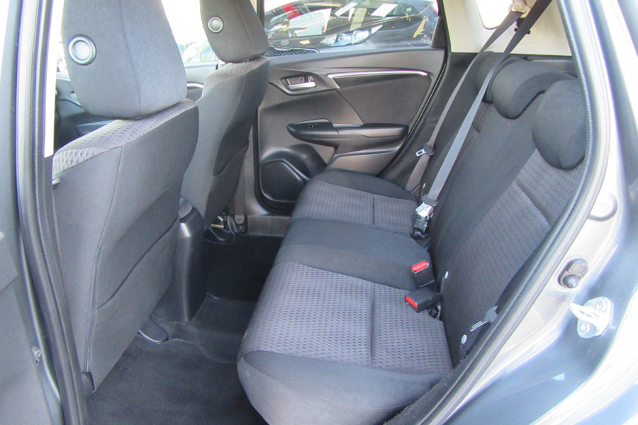 Honda Jazz 1.3 i-VTEC Elegance Automaat , Navi, Camera, Stoelverw, Enz.