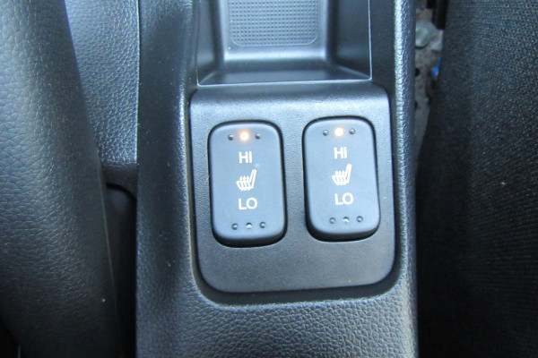 Honda Jazz 1.3 i-VTEC Elegance Automaat , Navi, Camera, Stoelverw, Enz.