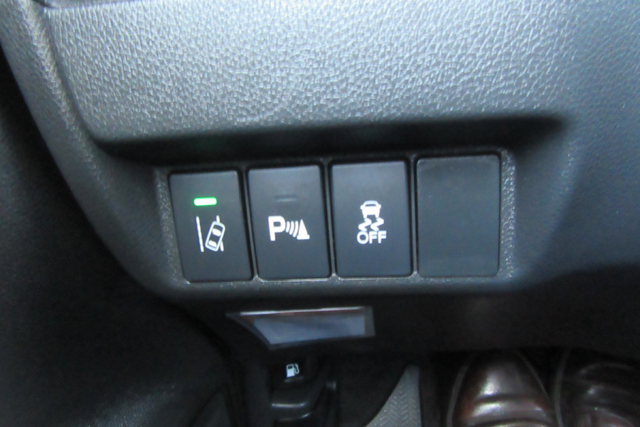 Honda Jazz 1.3 i-VTEC Elegance Automaat , Navi, Camera, Stoelverw, Enz.