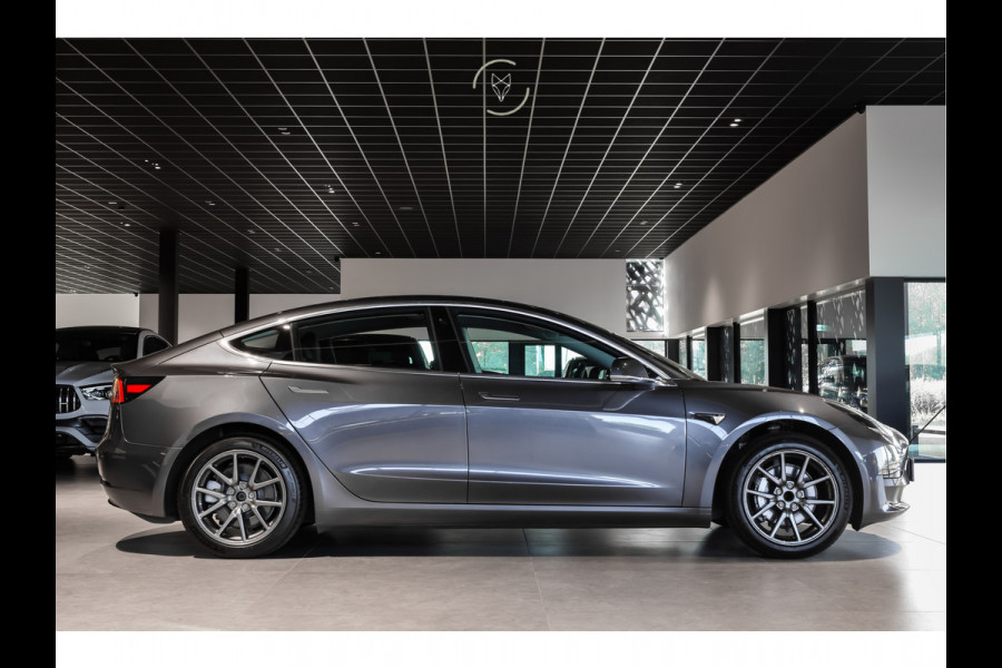 Tesla Model 3 Standard RWD Plus 60 kWh Pano|Leder|Autopilot|Camera|Verw Stln| 18"lmv|NL auto|SOH 85%