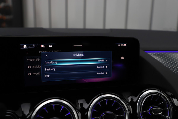 Mercedes-Benz B-Klasse 250e Luxury Line | 218PK | Keyless-go | Sfeerverlichting | ACC | Stuurwielverw. | Standkachel | 2024.