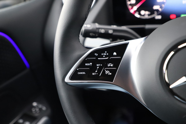 Mercedes-Benz B-Klasse 250e Luxury Line | 218PK | Keyless-go | Sfeerverlichting | ACC | Stuurwielverw. | Standkachel | 2024.