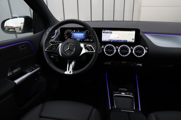 Mercedes-Benz B-Klasse 250e Luxury Line | 218PK | Keyless-go | Sfeerverlichting | ACC | Stuurwielverw. | Standkachel | 2024.