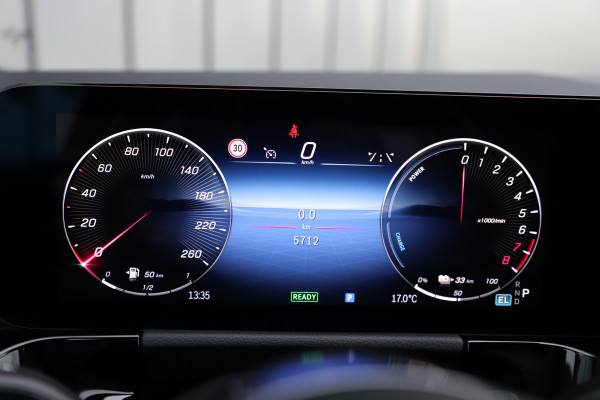 Mercedes-Benz B-Klasse 250e Luxury Line | 218PK | Keyless-go | Sfeerverlichting | ACC | Stuurwielverw. | Standkachel | 2024.