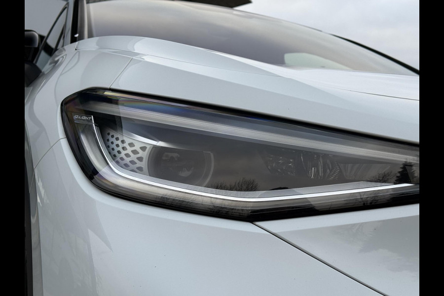 Volkswagen ID.4 First Max 77 kWh | Panorama | IQ-Light | 360 Camera |