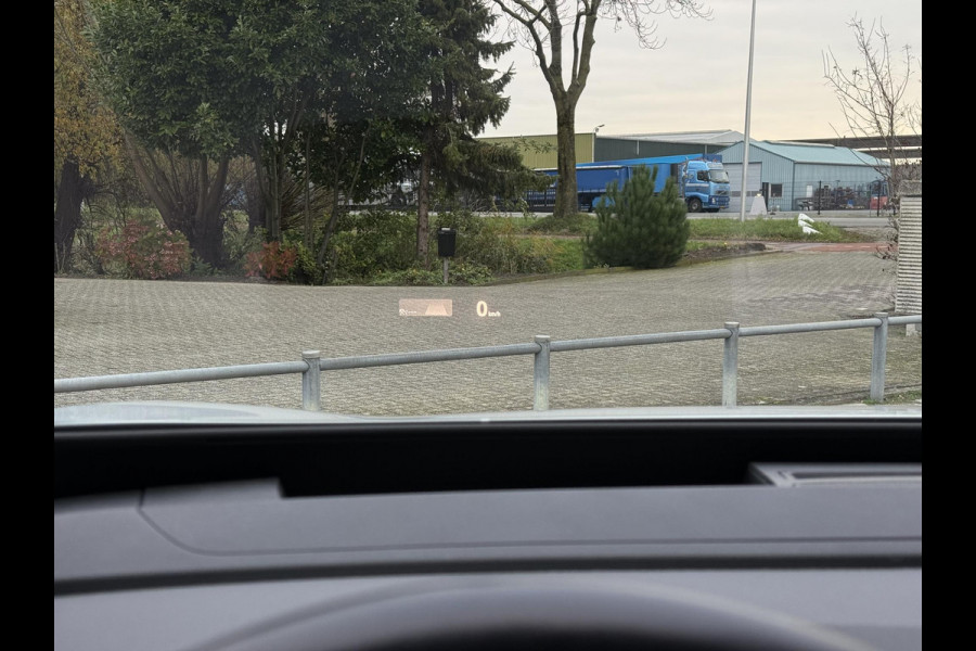 Volkswagen ID.4 First Max 77 kWh | Panorama | IQ-Light | 360 Camera |