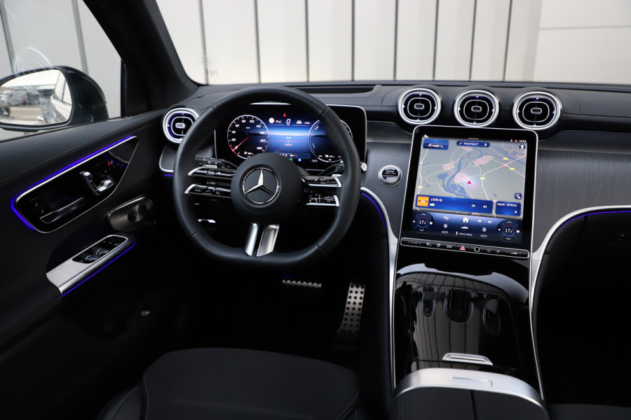 Mercedes-Benz GLC 400e AMG 4-Matic | 381PK | Head-up | Keyless-go | Pano | Sfeerverlichting | Burmester | Digital-light | Trekhaak | 2024.