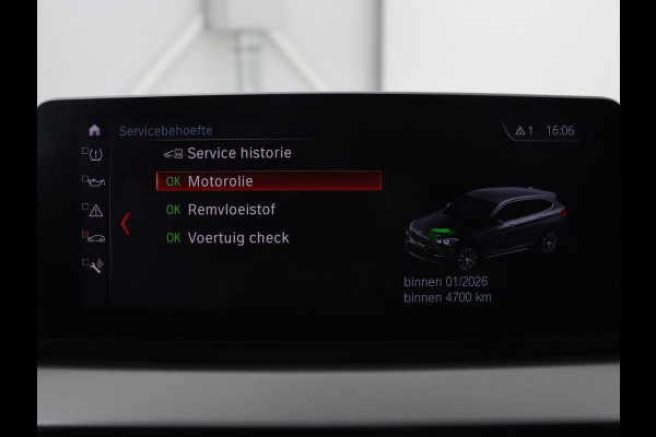 BMW X1 sDrive18i High Executive | Head-Up | Trekhaak | Leder | Stoelverwarming | Sportstoelen | Full LED | Park Assist | Climate control | Bluetooth | Navigatie | Cruise control