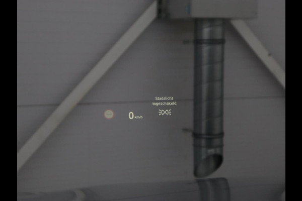 BMW X1 sDrive18i High Executive | Head-Up | Trekhaak | Leder | Stoelverwarming | Sportstoelen | Full LED | Park Assist | Climate control | Bluetooth | Navigatie | Cruise control