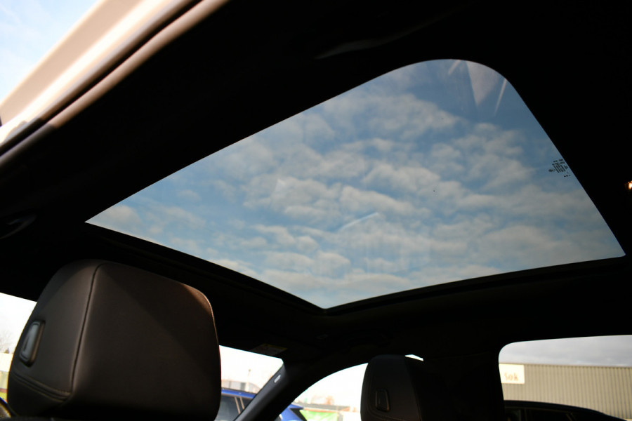 BMW 5 Serie 530e M-Sport Pano ACC 360 H/K Stoel-vent Brooklyngrau
