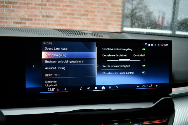 BMW 5 Serie 530e M-Sport Pano ACC 360 H/K Stoel-vent Brooklyngrau