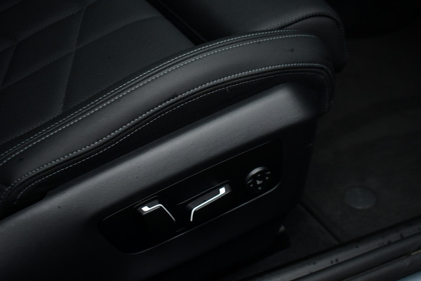 BMW 5 Serie 530e M-Sport Pano ACC 360 H/K Stoel-vent Brooklyngrau