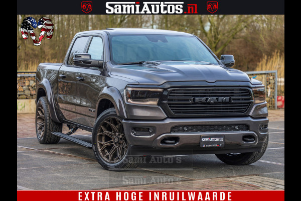 Dodge Ram 1500 Laramie Sport 5.7 V8 HEMI 402PK 4x4 | Panorama dak | 12' Scherm |Granite Crystal Metallic | Crew Cab | 5 Persoons | Dubbele Cabine | DC | VOORRAAD NR 2522 - 41248 |