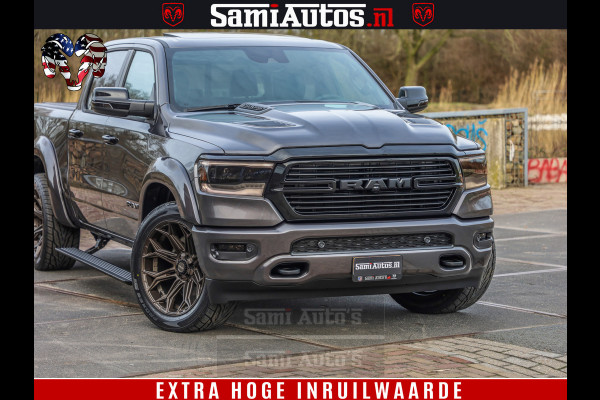 Dodge Ram 1500 Laramie Sport 5.7 V8 HEMI 402PK 4x4 | Panorama dak | 12' Scherm |Granite Crystal Metallic | Crew Cab | 5 Persoons | Dubbele Cabine | DC | VOORRAAD NR 2522 - 41248 |