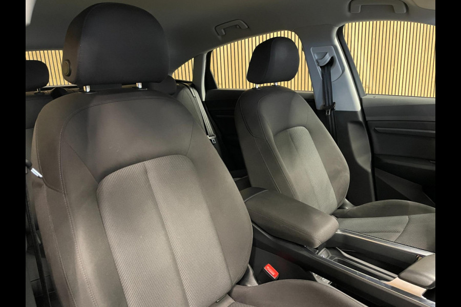Audi e-tron Sportback 55 Quattro Business 95 kWh|GROTE ACCU|CAMERA|ELEK. INTERIEUR+A+KLEP|CLIMATE,CRUISE|IN.BTW|1eEIG.|NL-AUTO|NAP