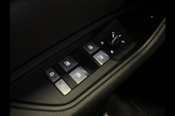 Audi e-tron Sportback 55 Quattro Business 95 kWh|GROTE ACCU|CAMERA|ELEK. INTERIEUR+A+KLEP|CLIMATE,CRUISE|IN.BTW|1eEIG.|NL-AUTO|NAP