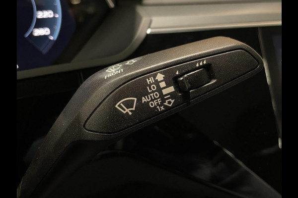 Audi e-tron Sportback 55 Quattro Business 95 kWh|GROTE ACCU|CAMERA|ELEK. INTERIEUR+A+KLEP|CLIMATE,CRUISE|IN.BTW|1eEIG.|NL-AUTO|NAP
