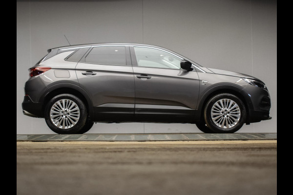 Opel Grandland X 1.2 Turbo Edition 2020 Sport (APPLE CARPLAY,CAMERA,NAVI,CLIMATE,CRUISE,GETINT,SPORTSTOELEN,LM VELGEN,NETTE STAAT)
