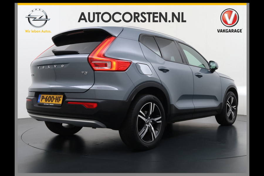 Volvo XC40 1.5 T3 164PK Automaat Trekhaak Navi Ecc Apple Carplay Android Auto Cruise Control Business Pro Elek. Achterklep Lane Assist Road Sign Info DAB Led City-Safety 1.600KG Trekgewicht