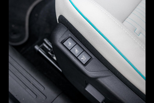 Fiat 600 1.2 Hybrid 110pk La Prima | Leder | Stoelmassage | Camera | Carplay | Adapt. Cruise | Winter Pack