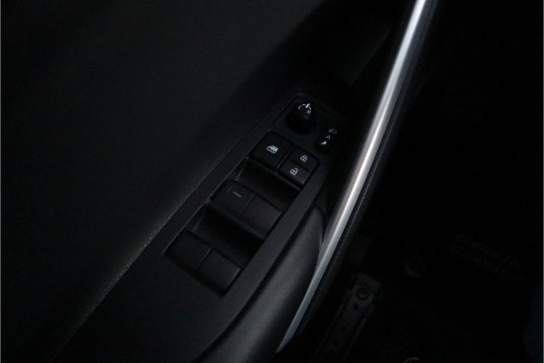 Toyota Corolla Cross 2.0 High Power Hybrid Active Camera / Carplay / LED / 10 jaar garantie /