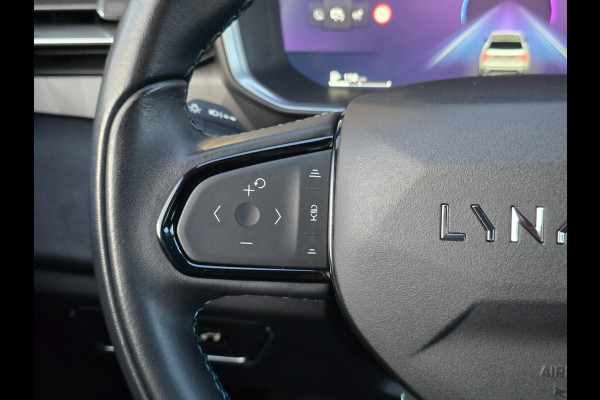Lynk & Co 01 1.5 Black Edition Panoramadak/360° Camera/ACC/Stoelverwarming