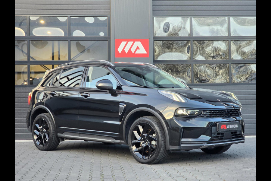 Lynk & Co 01 1.5 Black Edition Panoramadak/360° Camera/ACC/Stoelverwarming