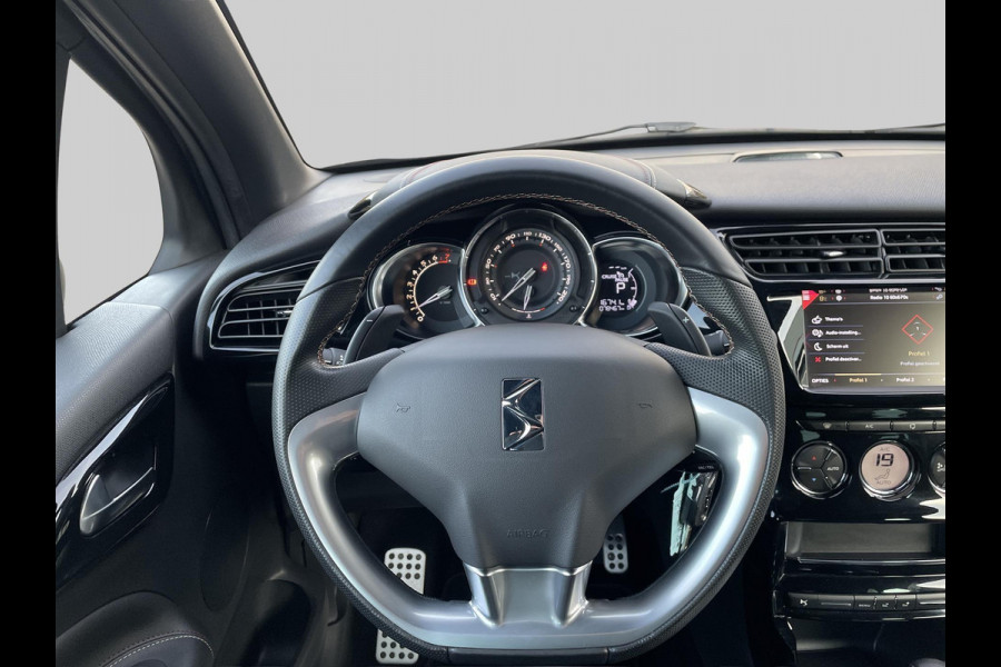 DS DS 3 1.2 PureTech Performance Line | Trekhaak | AUTOMAAT