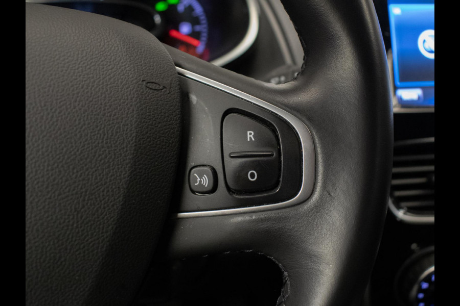 Renault Clio Estate 0.9 TCe Intens Sport (NAVI,CLIMATE,CRUISE,PDC,GETINT,BLUETOOTH,ELEKTRISCH PAKKET,SPORTSTOELEN,LM VELGEN)