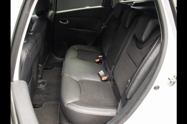 Renault Clio Estate 0.9 TCe Intens Sport (NAVI,CLIMATE,CRUISE,PDC,GETINT,BLUETOOTH,ELEKTRISCH PAKKET,SPORTSTOELEN,LM VELGEN)