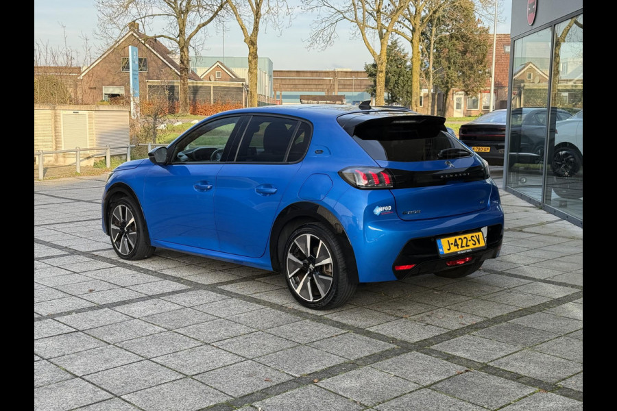 Peugeot e-208 EV GT 350 50 kWh | Panorama | Camera | Stoelverwarming |