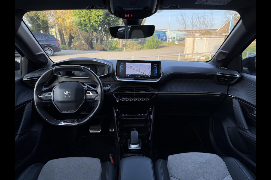 Peugeot e-208 EV GT 350 50 kWh | Panorama | Camera | Stoelverwarming |